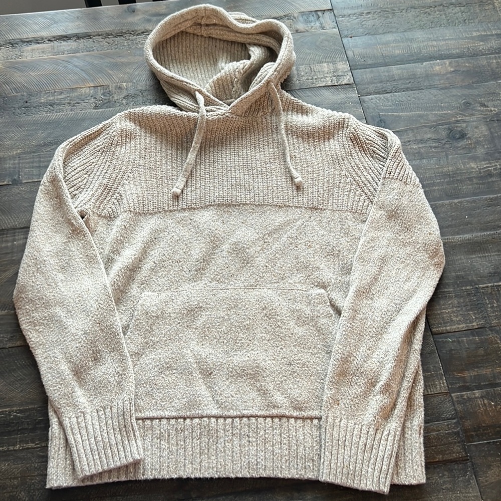 Mens hooded sweater